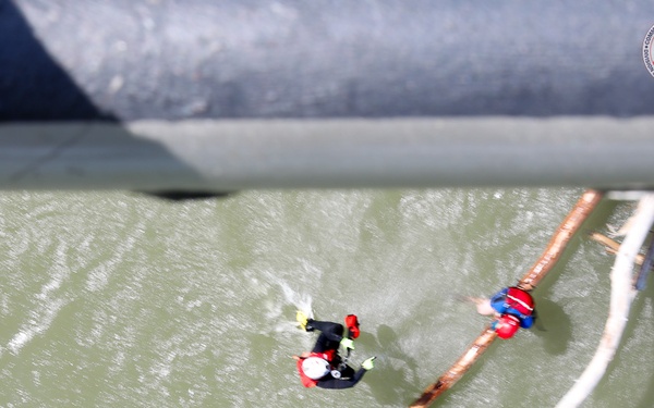 KYEM partners with KSP for Lifesaving Swift Water Hoist Training