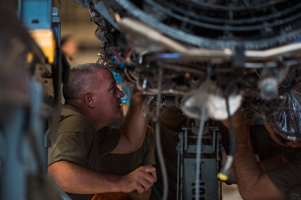 19th AF command chief spends a day with Holloman Airmen