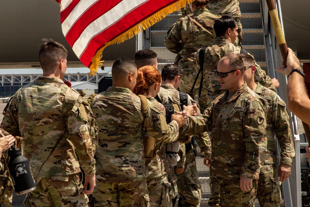 3rd Infantry Division’s Headquarters and Headquarters Battalion Deploys to Europe