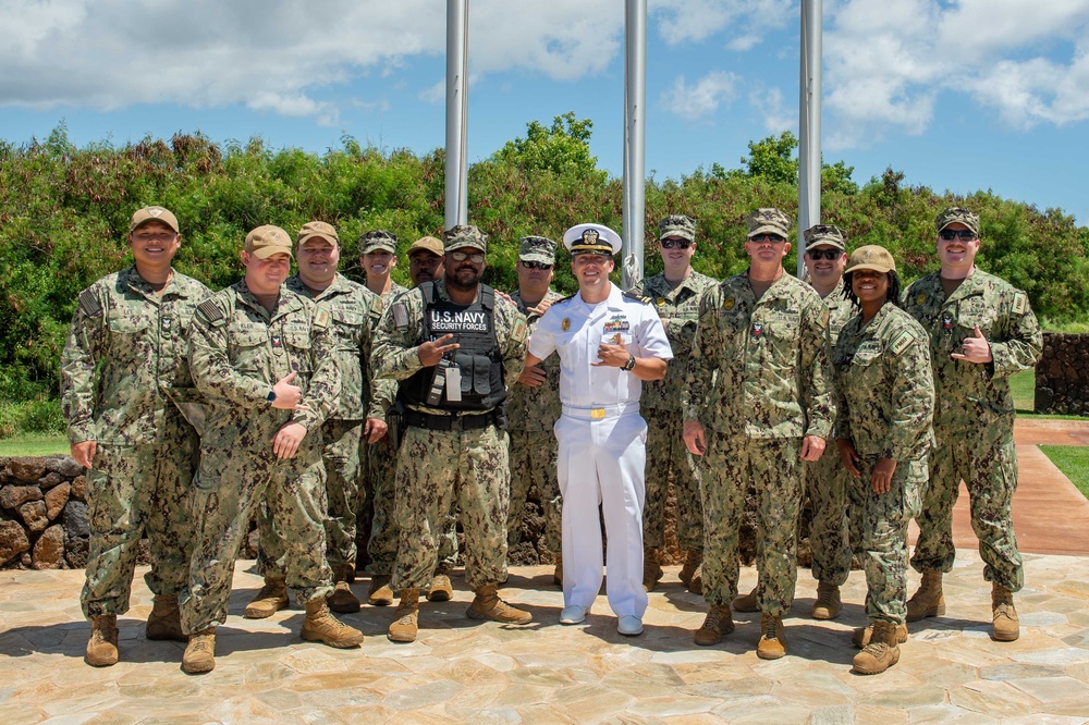 Pacific Missile Range Facility (PMRF), Barking Sands, Holds an advancement ceremony for Lt. j.g. Matthew Thurston.