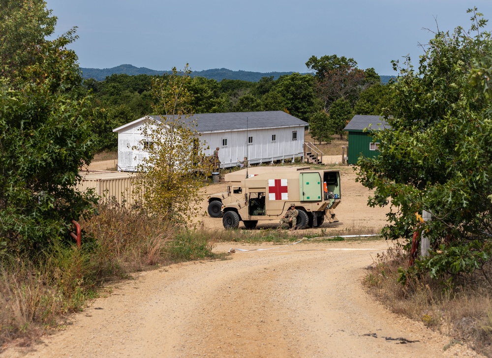 Soldiers Compete in Day Land Nav