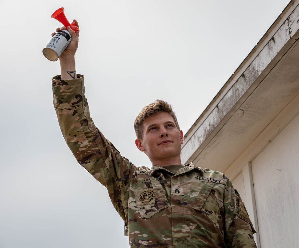 Soldiers Compete in Day Land Nav