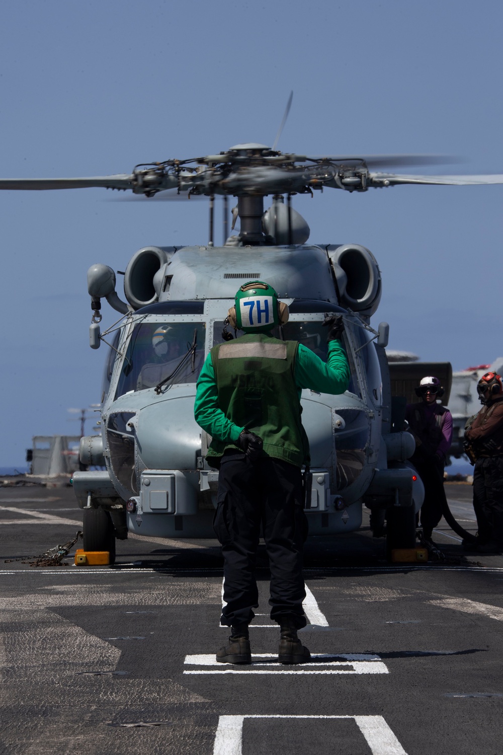 MH-60R Sea Hawk Landing