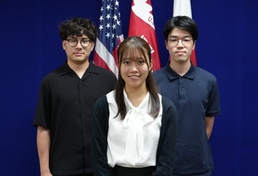 日本地区、日本人インターン · プログラムを試験的に開始