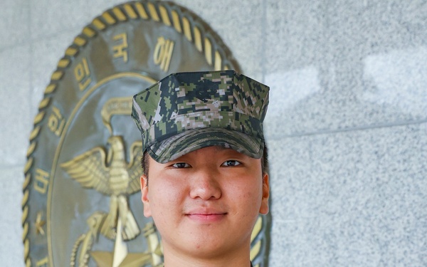 UFS 23: Republic of Korea Marine Cpl. Andrew Kim