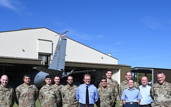ISTAR visits RAF Mildenhall to give thanks to Airmen for support with RAF RC-135s