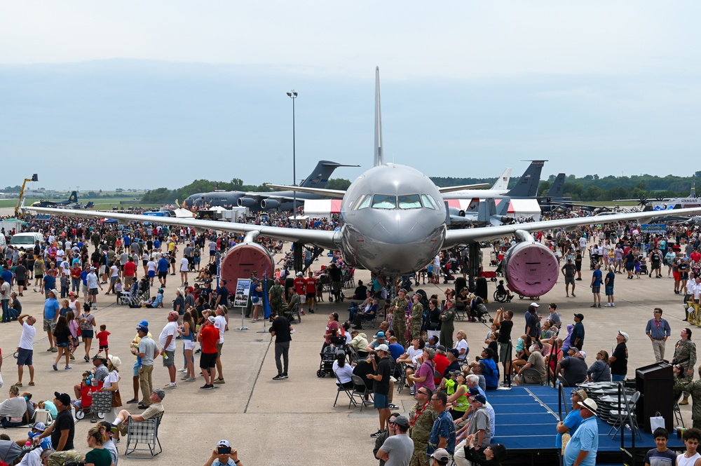 DVIDS News Guardians of Freedom Air Show returns with record attendance