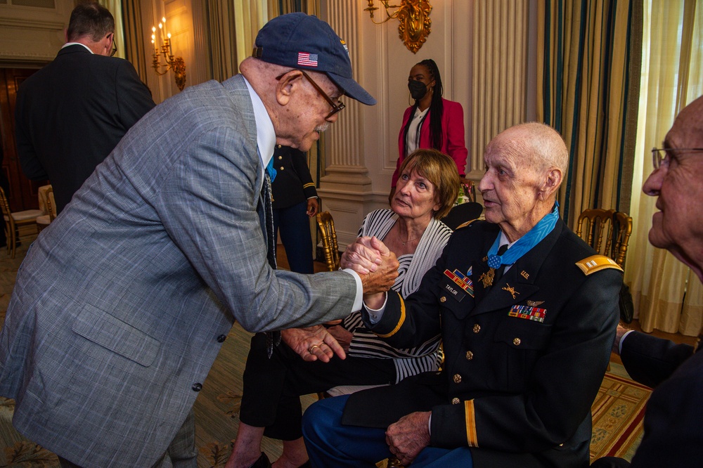 Army Capt. Larry L. Taylor Awarded Medal of Honor