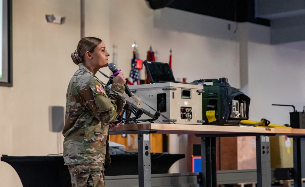 82nd Airborne Division Paratroopers compete at Innovation Drop Zone 2.0