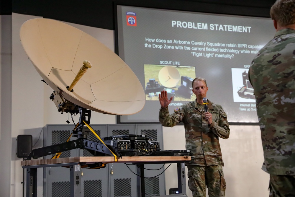 82nd Airborne Division Paratroopers compete at Innovation Drop Zone 2.0