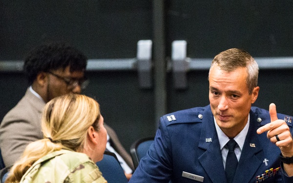 688th Cyberspace Wing Chaplain visits 26th Network Operations Squadron