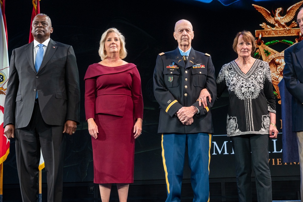 Secretary Austin Attends MOH Hall of Heroes Induction Ceremony