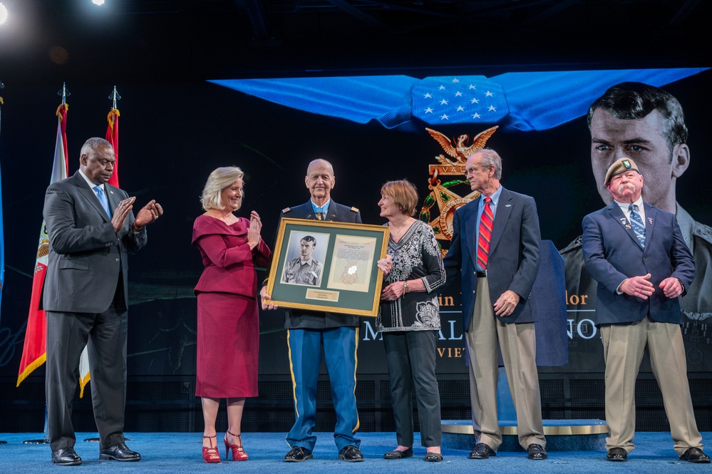 Secretary Austin Attends MOH Hall of Heroes Induction Ceremony