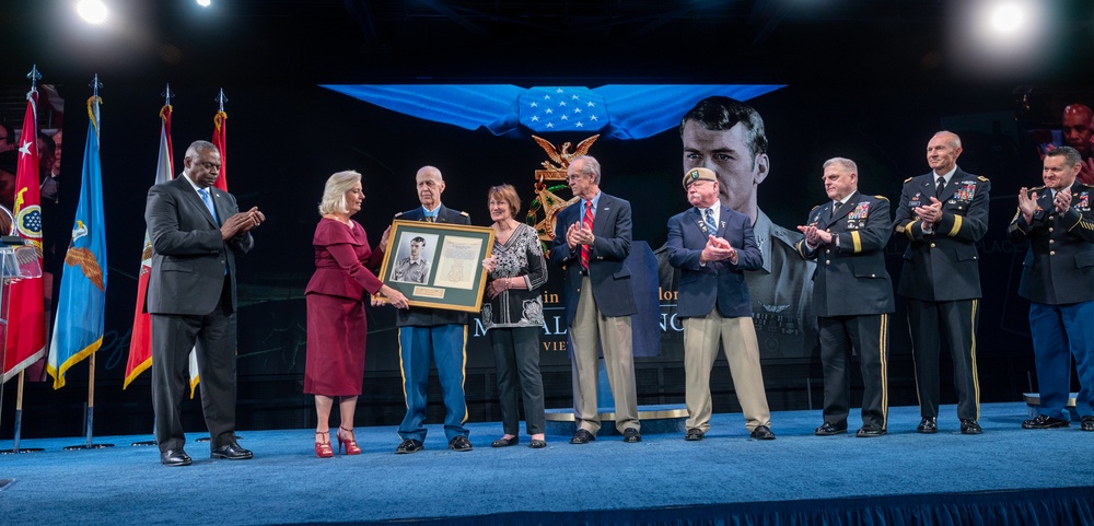 Secretary Austin Attends MOH Hall of Heroes Induction Ceremony