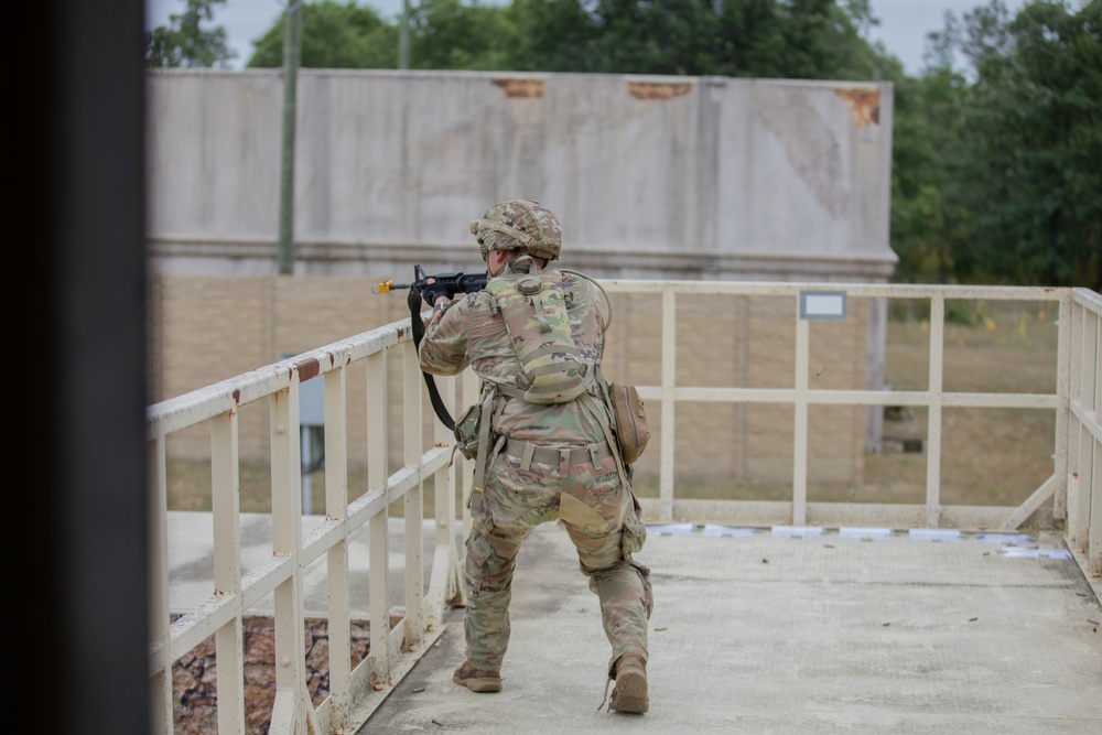 U.S. Army Reserve Best Squad competitor returns enemy fire