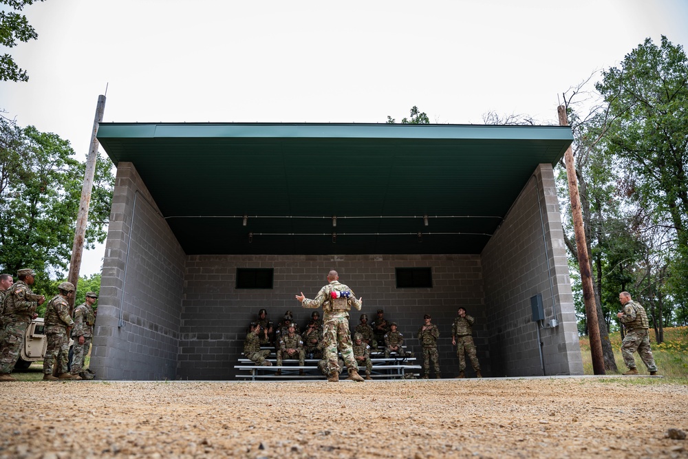 Soldiers Compete at Live Grenade Event