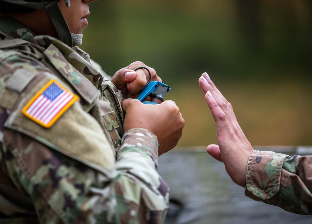 Soldiers Compete at Live Grenade Event