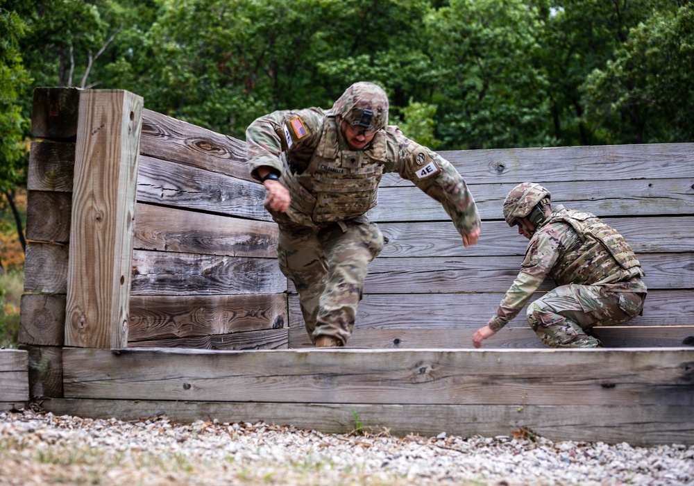 Soldiers Compete at Live Grenade Event