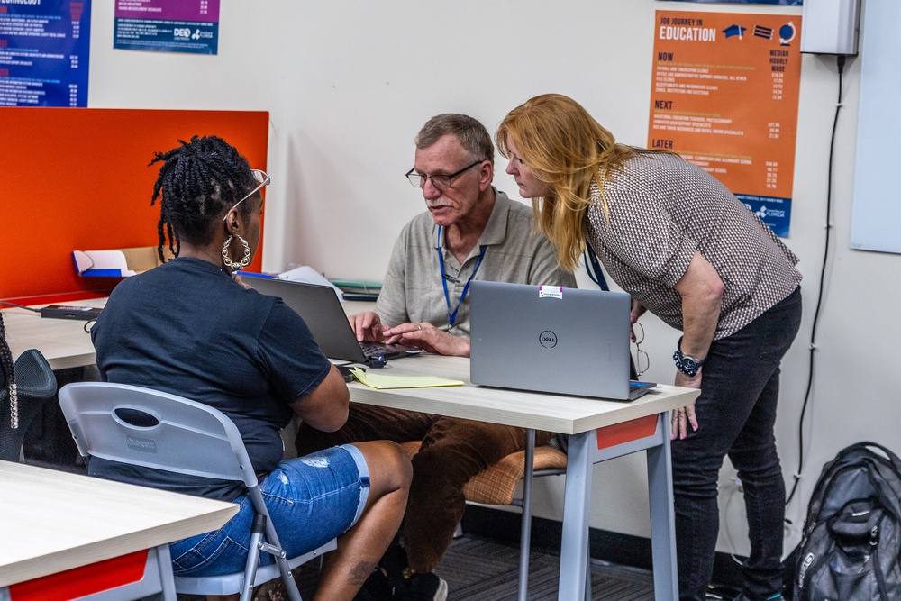 FEMA Disaster Recovery Center in Florida