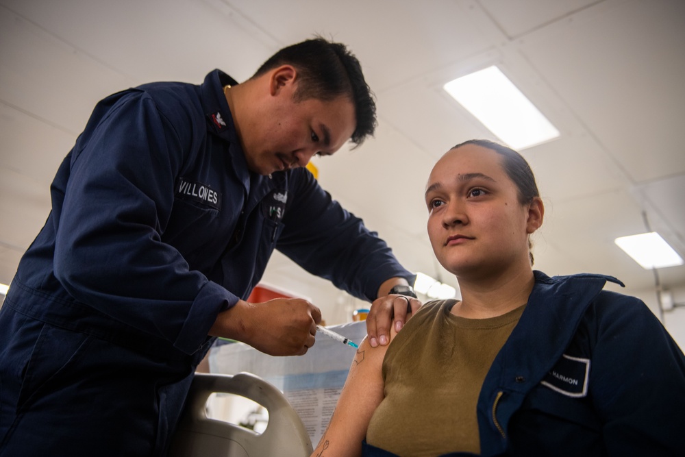 Boxer Medical Department Maintains Medical Readiness at Sea