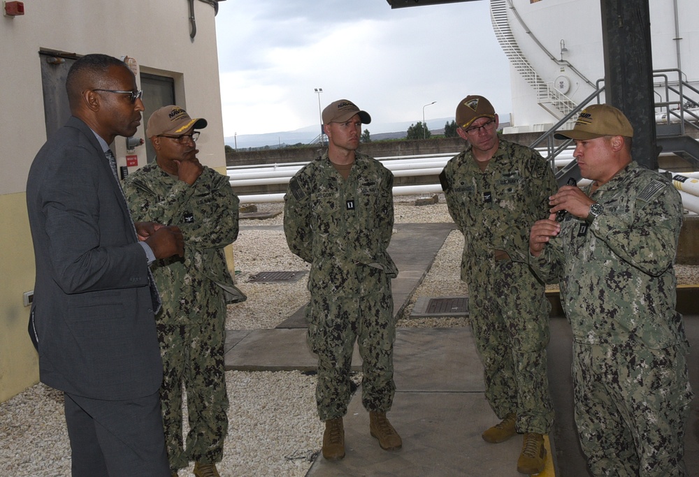 CNIC Executive Director Bridges tours NAVSUP's fuels facility in Sicily