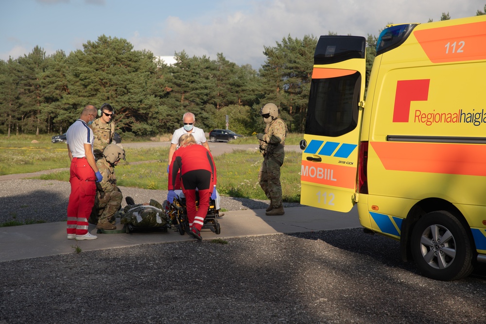 Task Force Ivy, Estonian hospital's medevac training exercise boosts medical readiness in Baltics