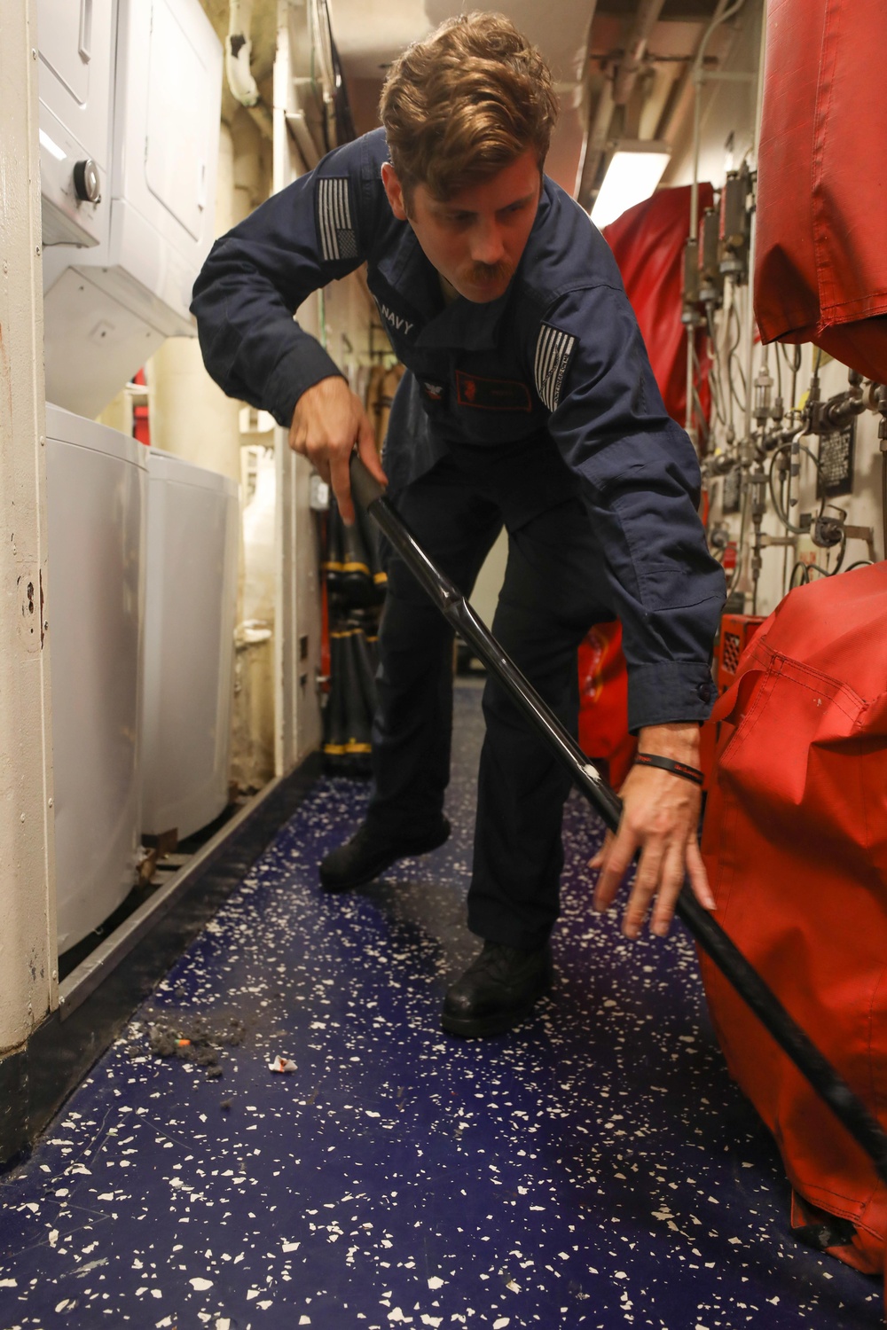 Ramage Sailors Clean The Ship
