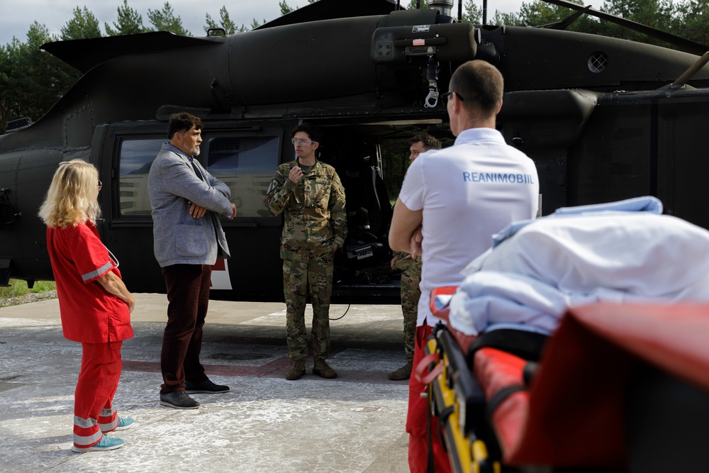 Task Force Ivy, Estonian hospital's medevac training exercise boosts medical readiness in Baltics