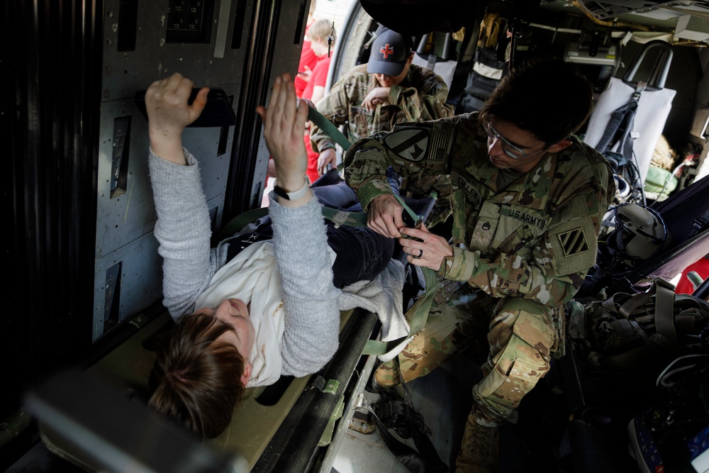 Task Force Ivy, Estonian hospital's medevac training exercise boosts medical readiness in Baltics