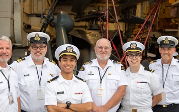 USS Oscar Austin Receives Dignitaries Following the Successful Completion of OP Nanook