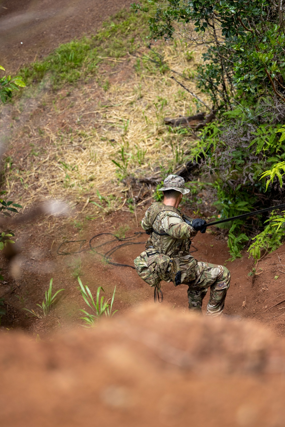 Marine Raiders conduct rappel training