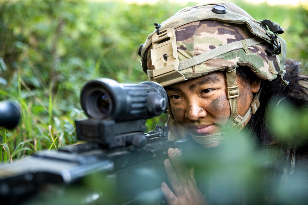 2nd Cavalry Regiment prepares for fire