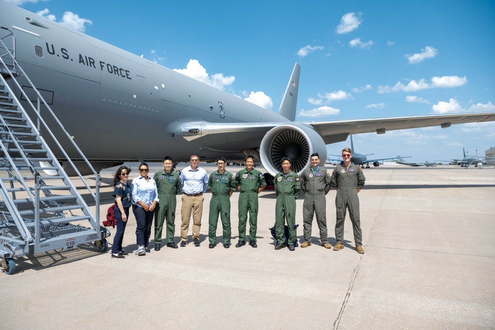 McConnell helps Japan improve use of KC-46