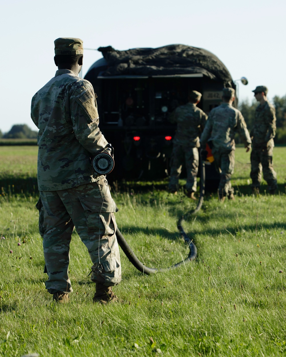 Task Force Ivy conducts sling-load training exercise in Estonia