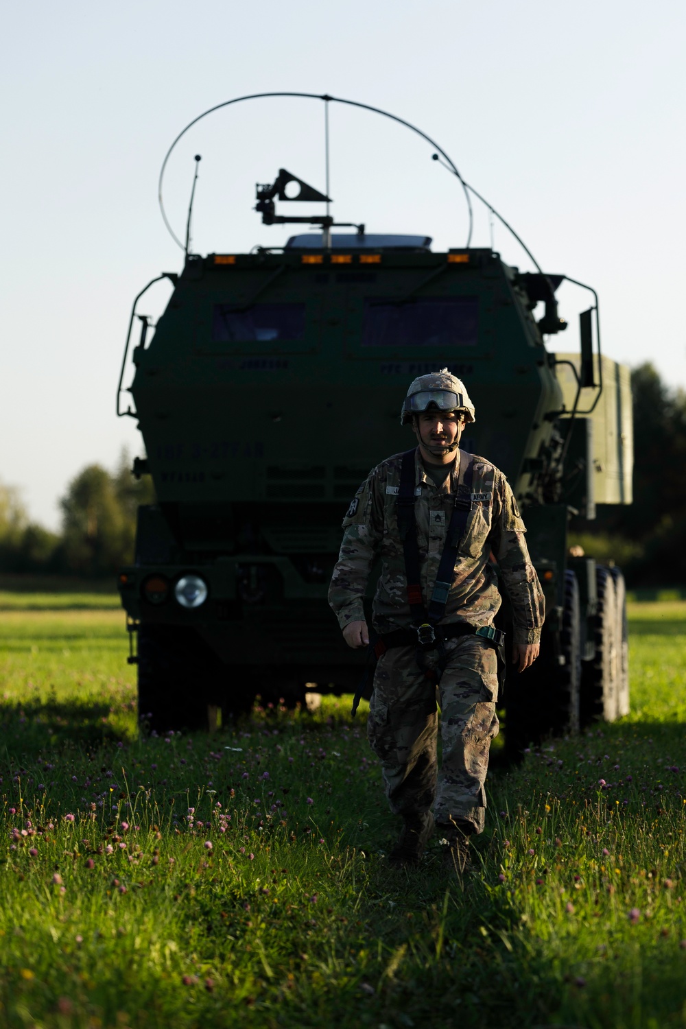 Task Force Ivy conducts sling-load training exercise in Estonia