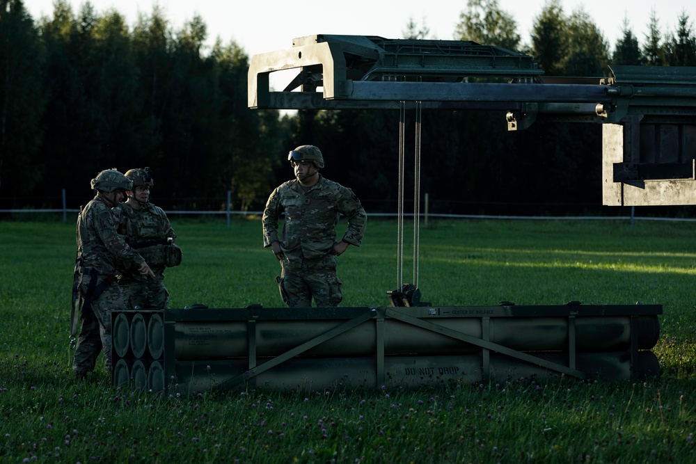 Task Force Ivy conducts sling-load training exercise in Estonia