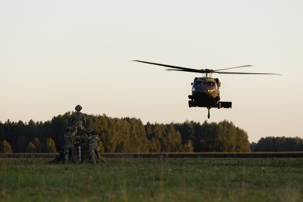 Task Force Ivy conducts sling-load training exercise in Estonia