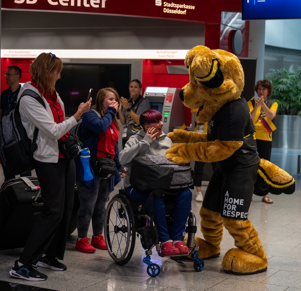 Team U.S. Invictus Games | Dusseldorf Arrival