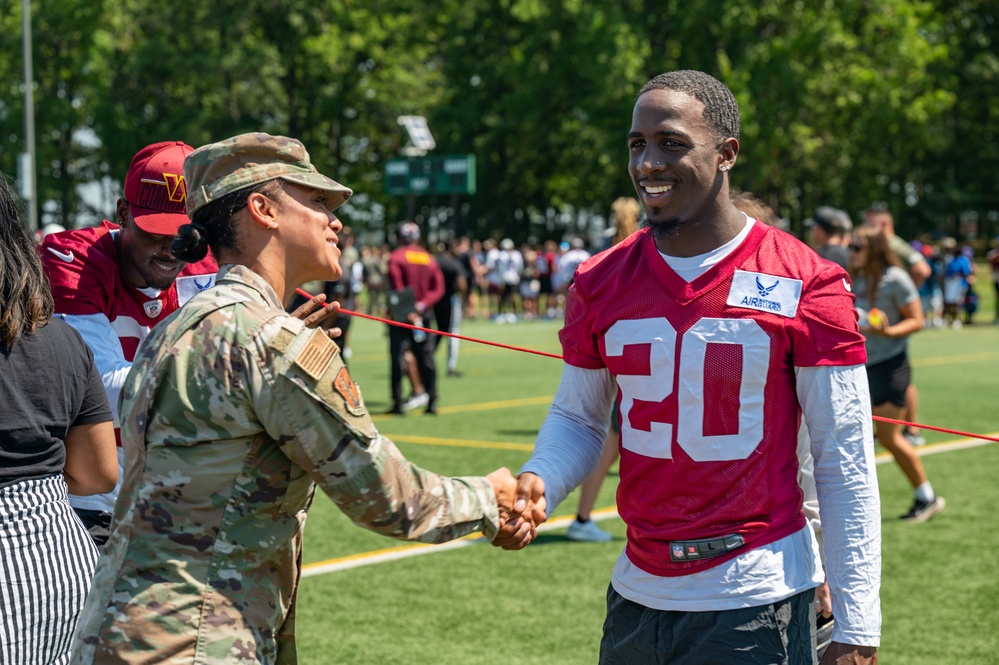 Air National Guard Bolsters Recruiting, Retention With First-ever NFL Partnership