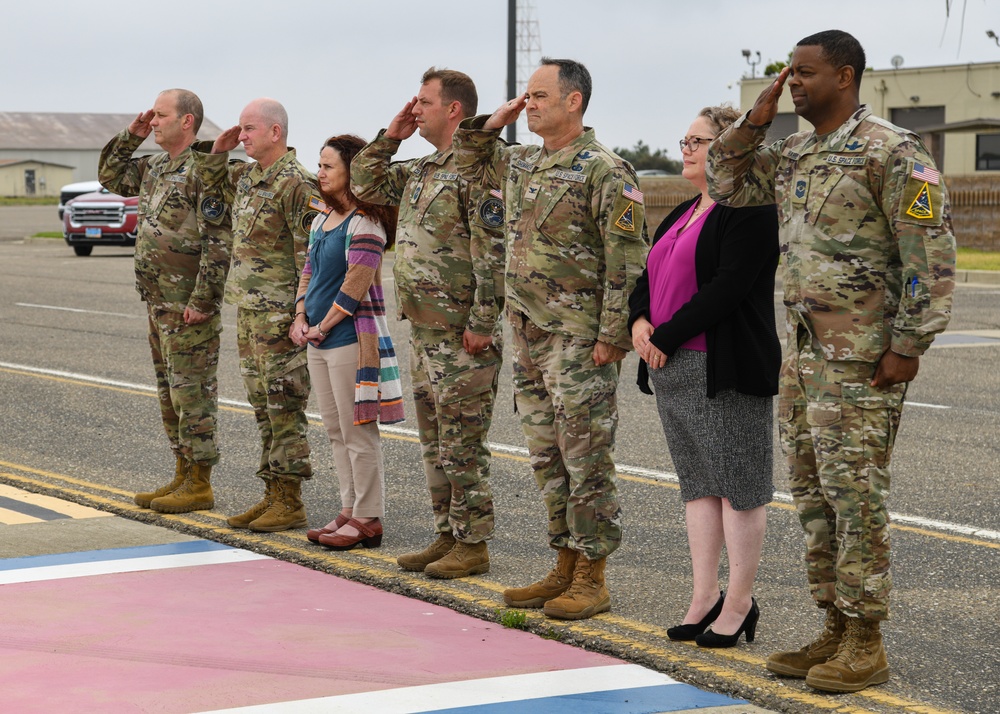 Gen. Saltzman's Visit Combined Force Space Component Command Headquarters