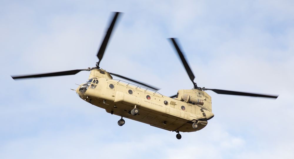 Army CH-47 Chinook drops in for landing