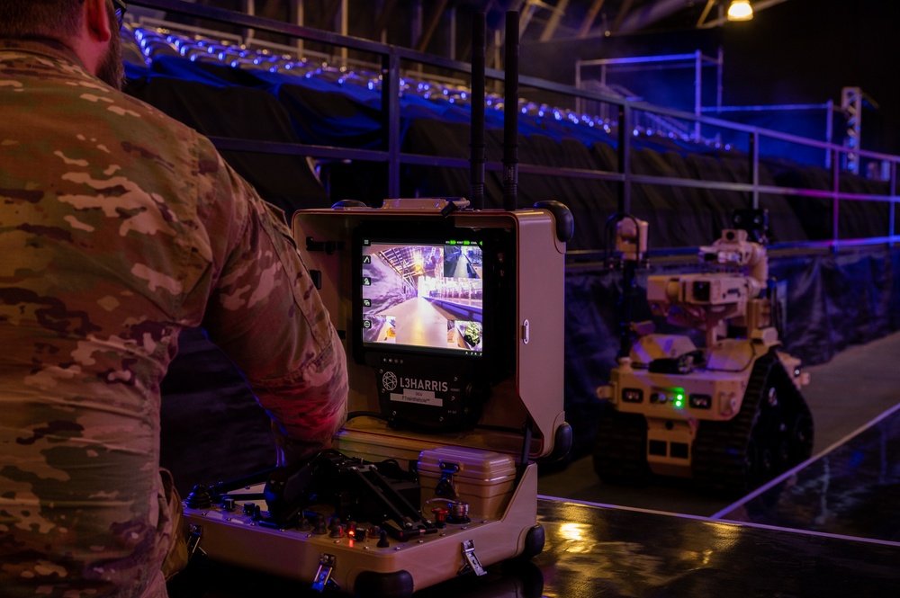 99th SFS and EOD promote STEM at BattleBots