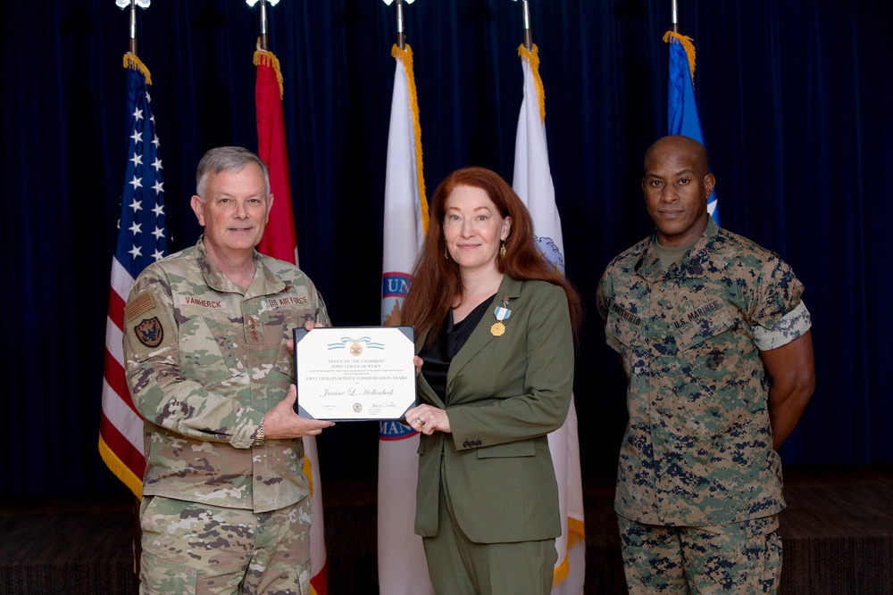 Dvids Images Norad Usnorthcom Celebrate 2022 Command Annual Award Nominees Winners Image 0439