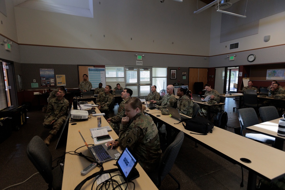 Ready, Set, Go: 10th Homeland Response Force command element conducts limited notice deployment exercise
