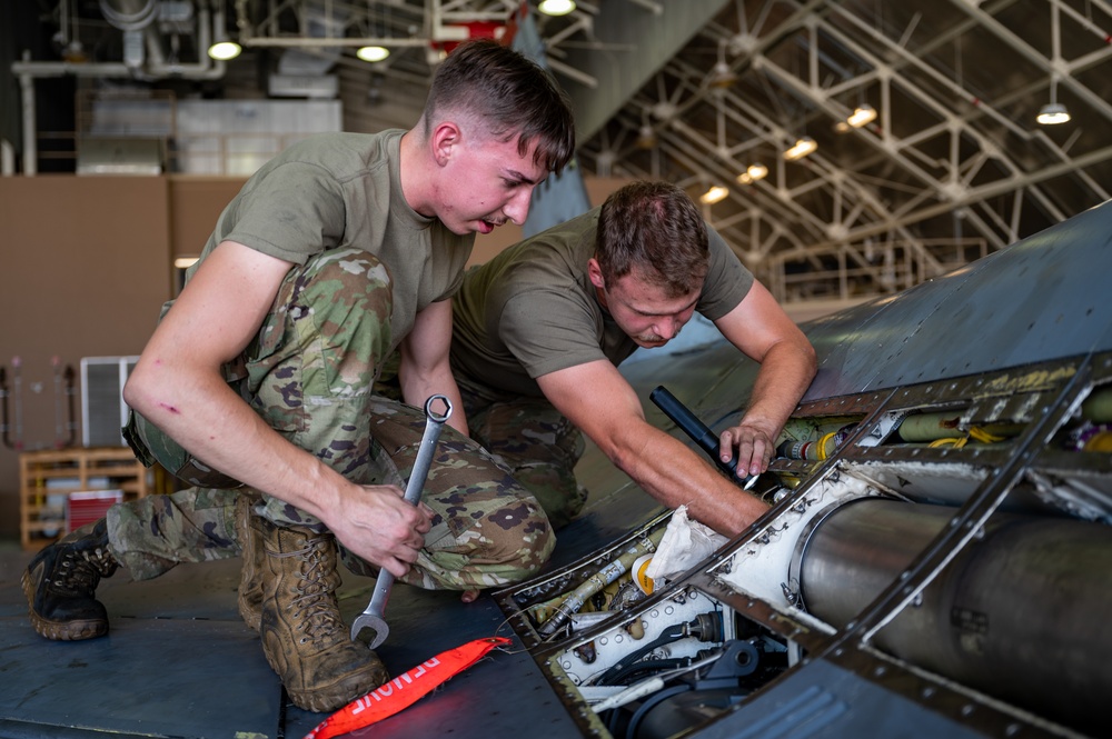 36th FGS: Keeping F-16s combat ready