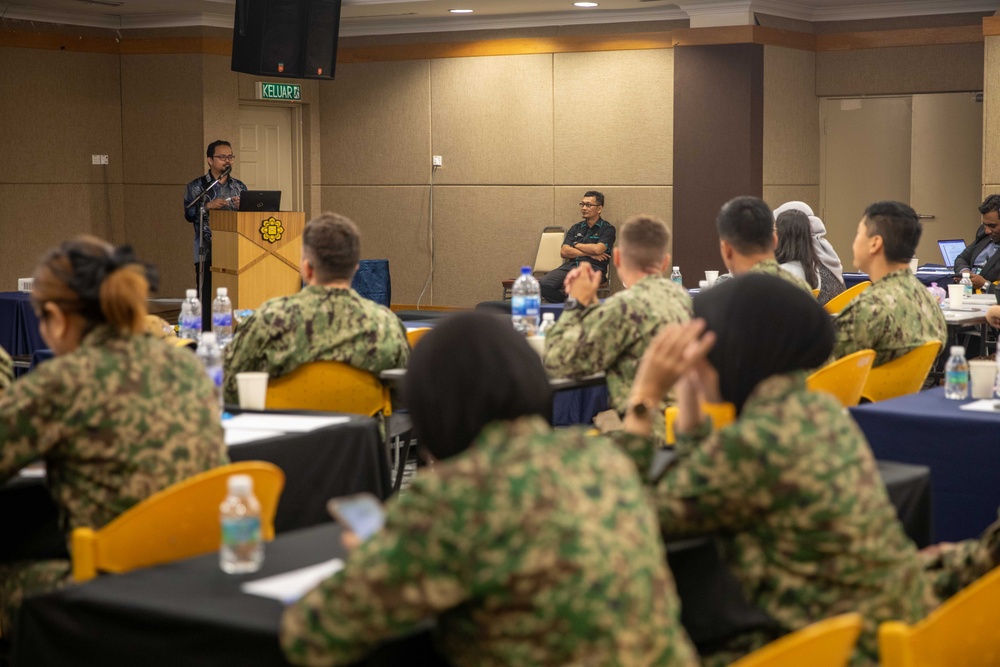 Pacific Partnership 2023: Dental Symposium at International Islamic University Malaysia