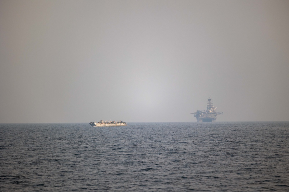 USS Bataan, 26 MEU Operate in the Arabian Gulf with Special Operations Joint Task Force-Central