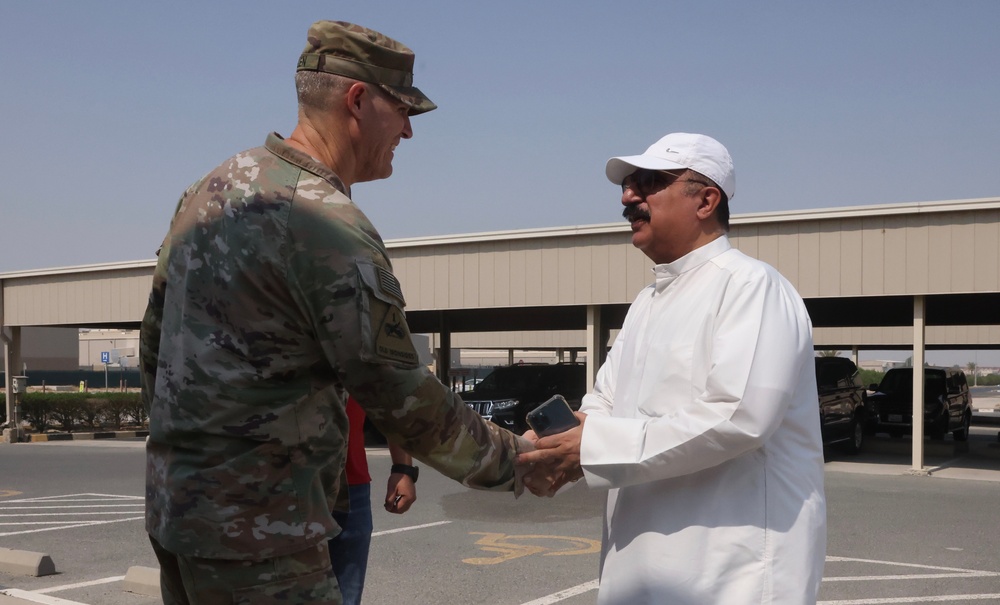 Maj. Gen. Khalid Al-Khandari visits Camp Arifjan