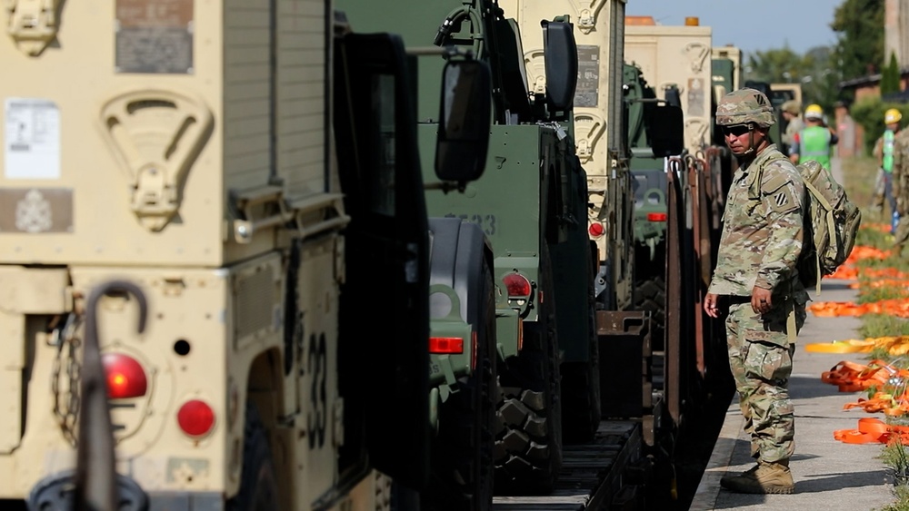 3rd and 4th Infantry Division Soldiers secure Vehicles and Equipment in Poland