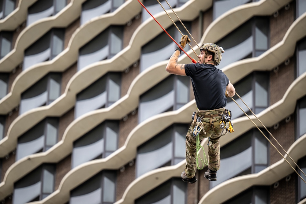 Pararescuemen compete at 2023 PJ Rodeo